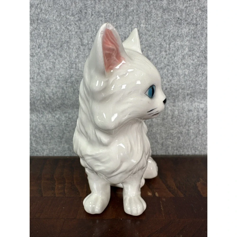 Vintage Small White Long Hair Cat Figurine‎ Porcelain